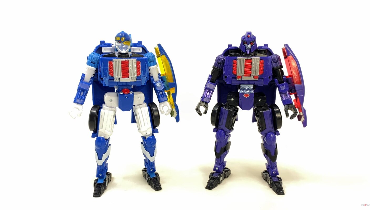 United RID SideBurn New In-Hand Images & Video from Transformers